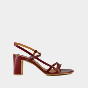 088-t Vicomte Cuir Brillan Rouge-Carmin Jonak women's stylish shoes with modern design