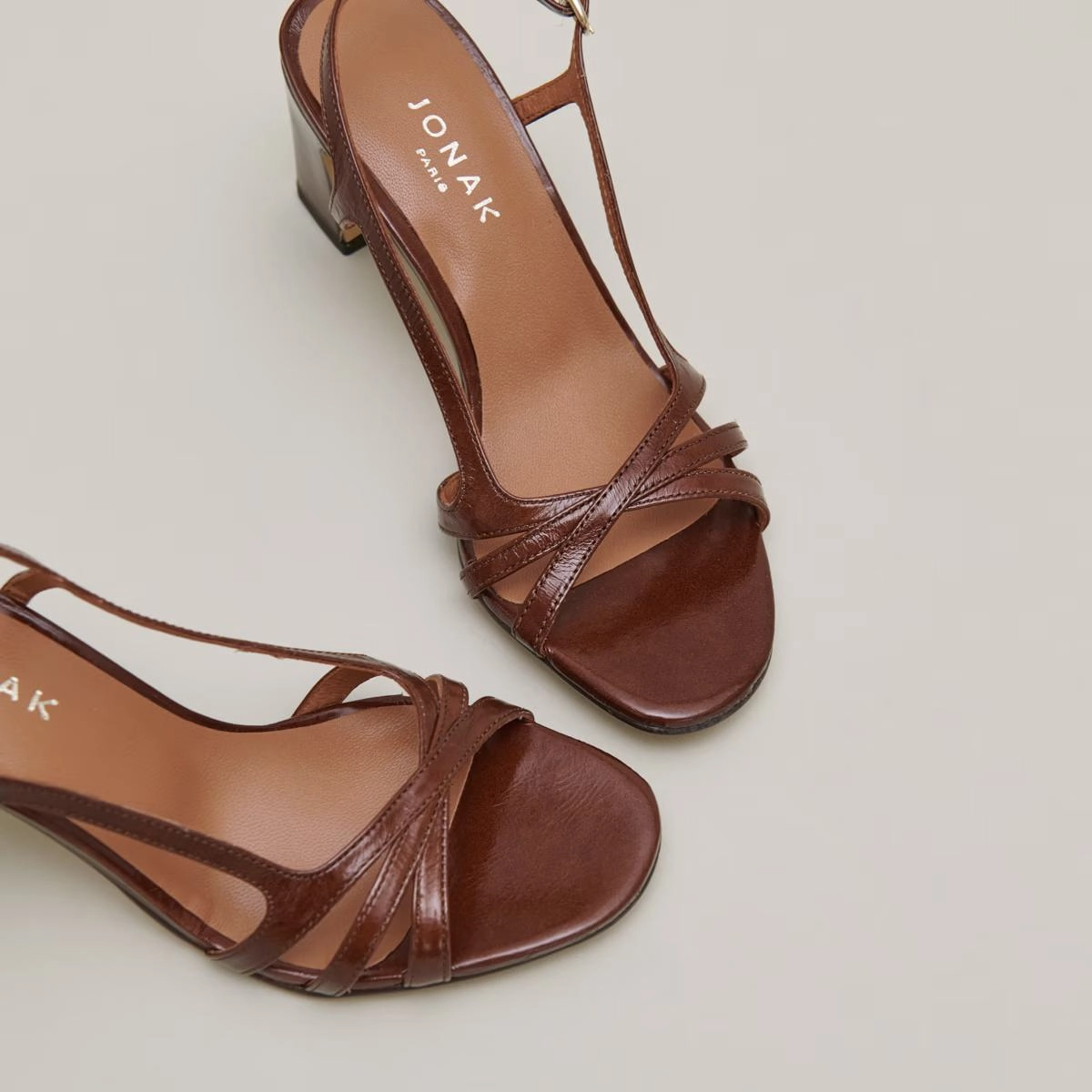 088- Vaiana Cuir Brillant Marron Stylish Footwear