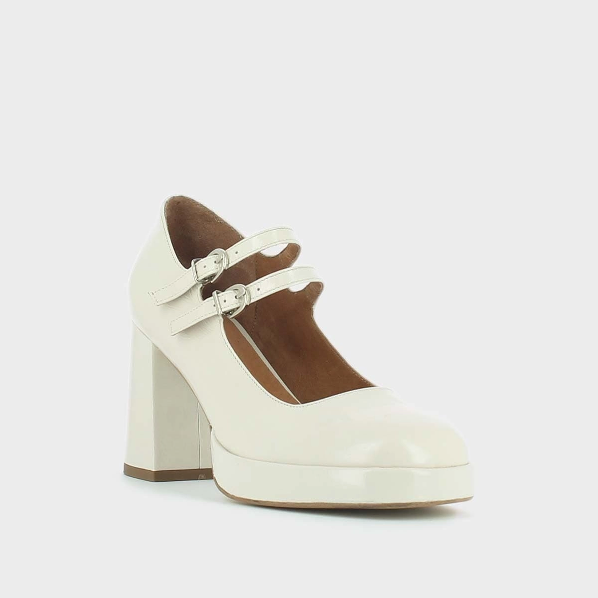 088- Verite Cuir Brillant Ecru Stylish Footwear