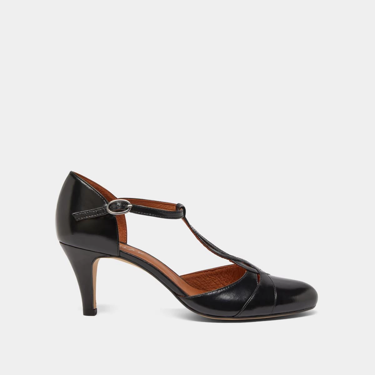 088- Vermeil Cuir Noir Stylish Footwear