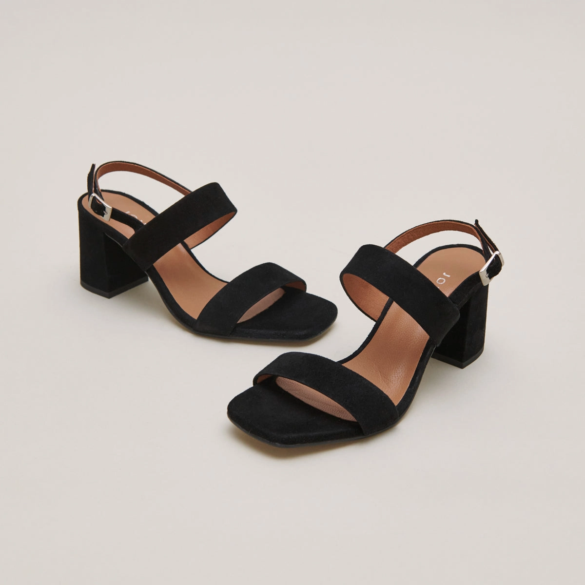 088- Vico Velours Noir Stylish Footwear