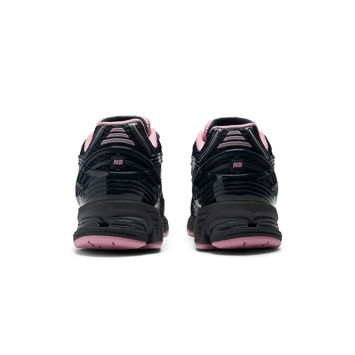 1906R 'Eclipse Pink Taffy' New Balance sneaker close-ups
