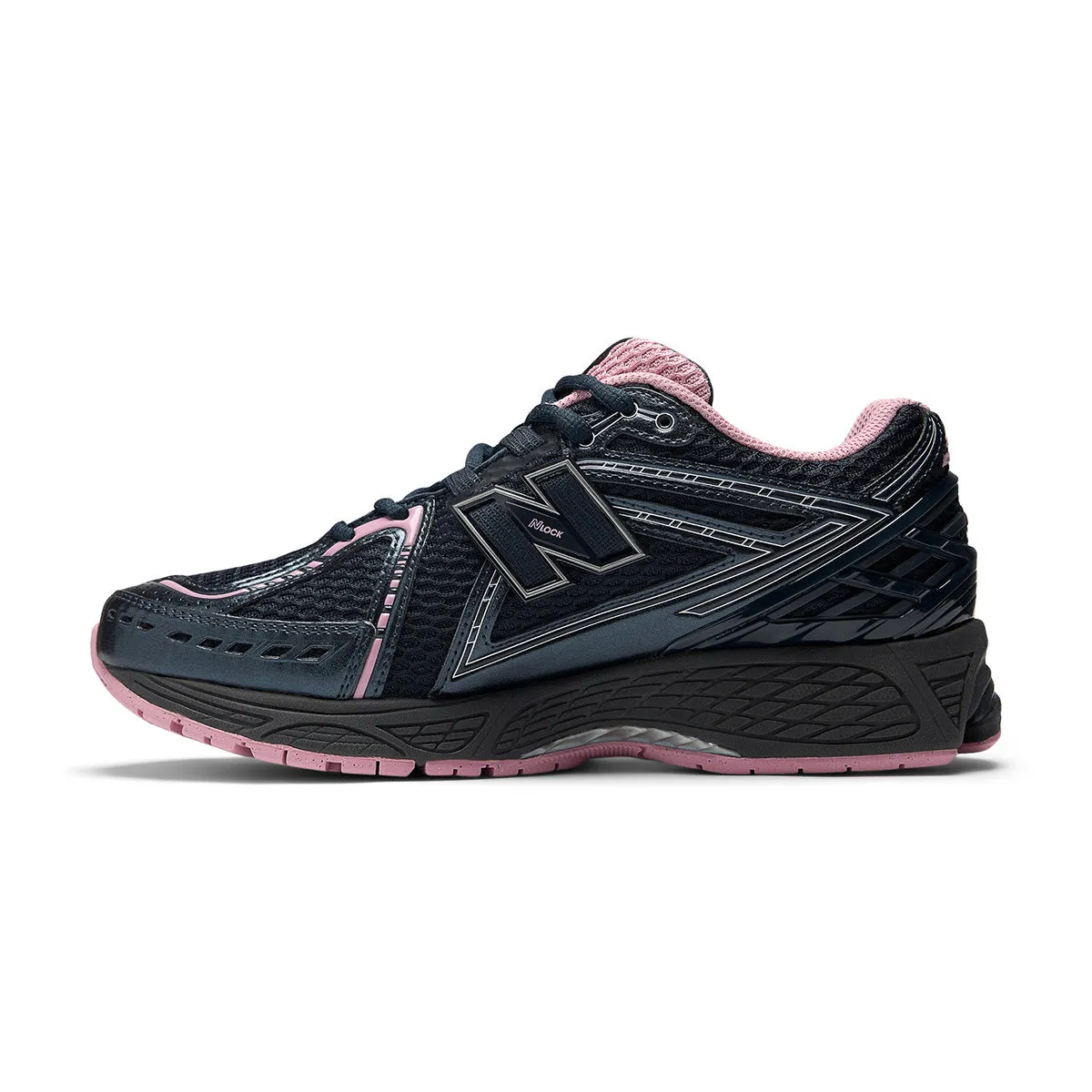1906R 'Eclipse Pink Taffy' New Balance sneaker close-ups