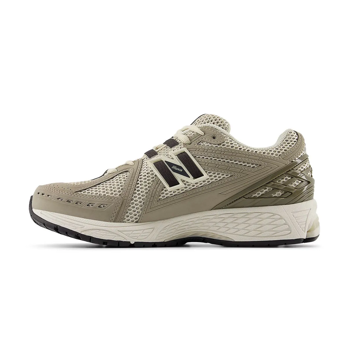 1906R 'Sand' New Balance sneaker close-ups