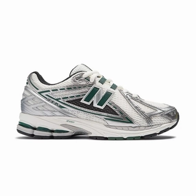 1906R 'Silver Metallic Night Watch' New Balance retro-inspired sneakers