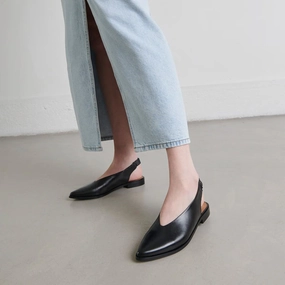 225- Acajou Cuir Noir Jonak women's stylish shoes with modern design