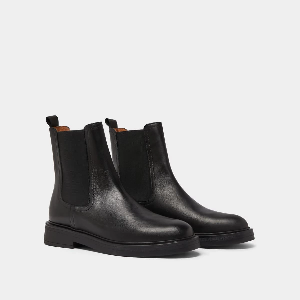 225- Agen Cuir Noir Stylish Footwear