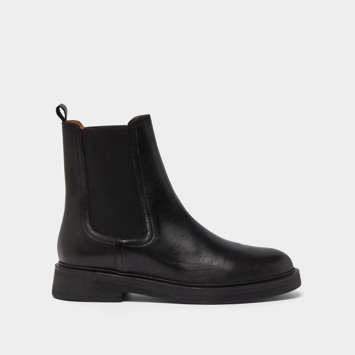 225- Agen Cuir Noir Stylish Footwear