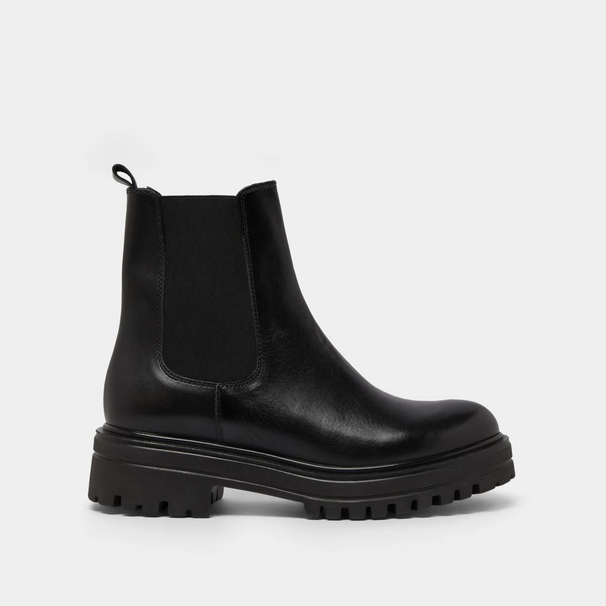 225- Amandine Cuir Noir Stylish Footwear
