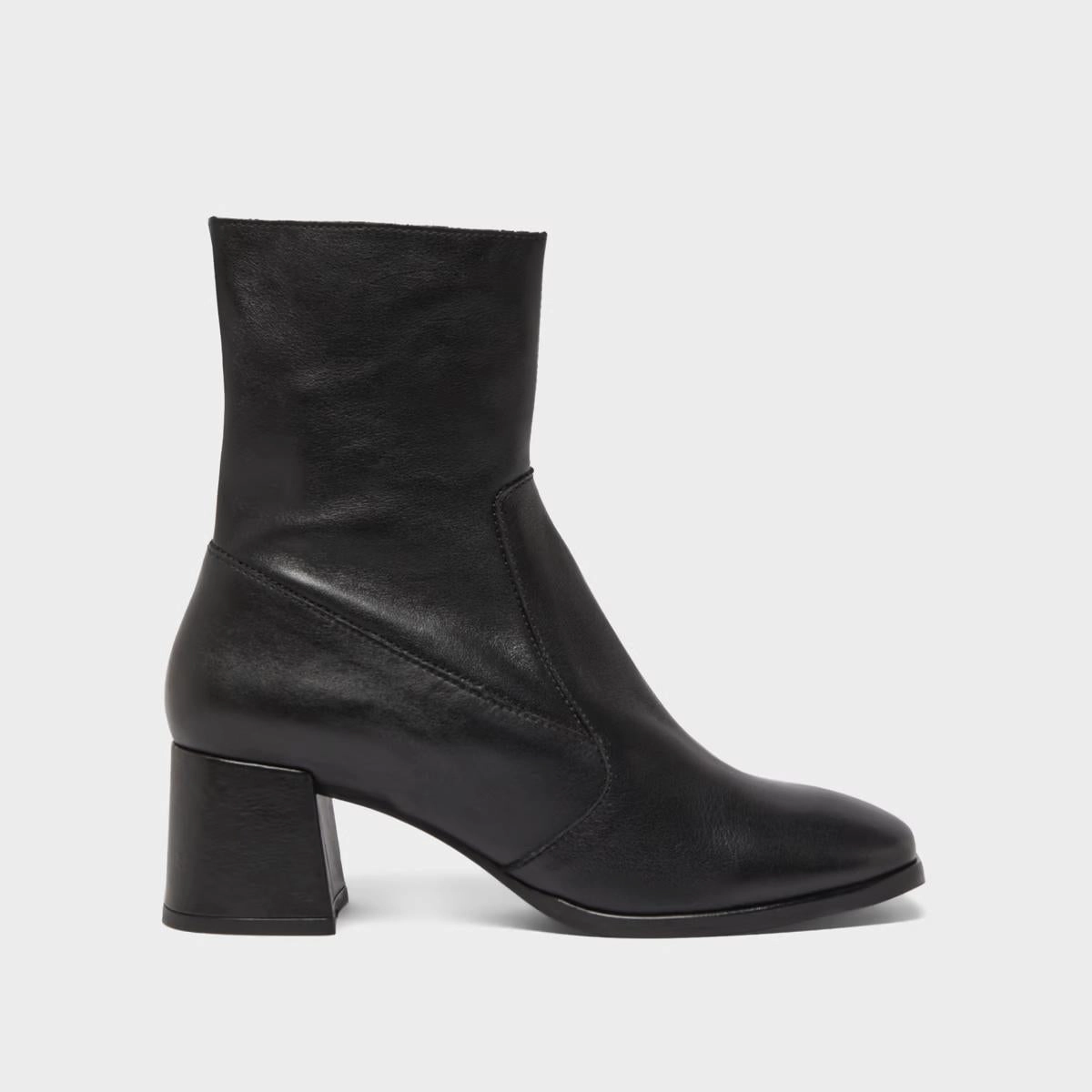 225- Argentat Cuir Noir Stylish Footwear