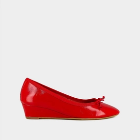 225-e Airelle Vernis Pliss Rouge Jonak women's stylish shoes with modern design