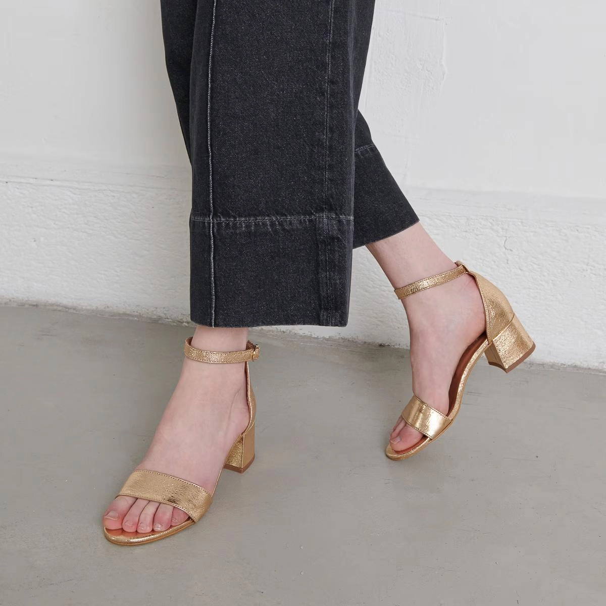 225- Verdi Cuir Craquele Or Stylish Footwear