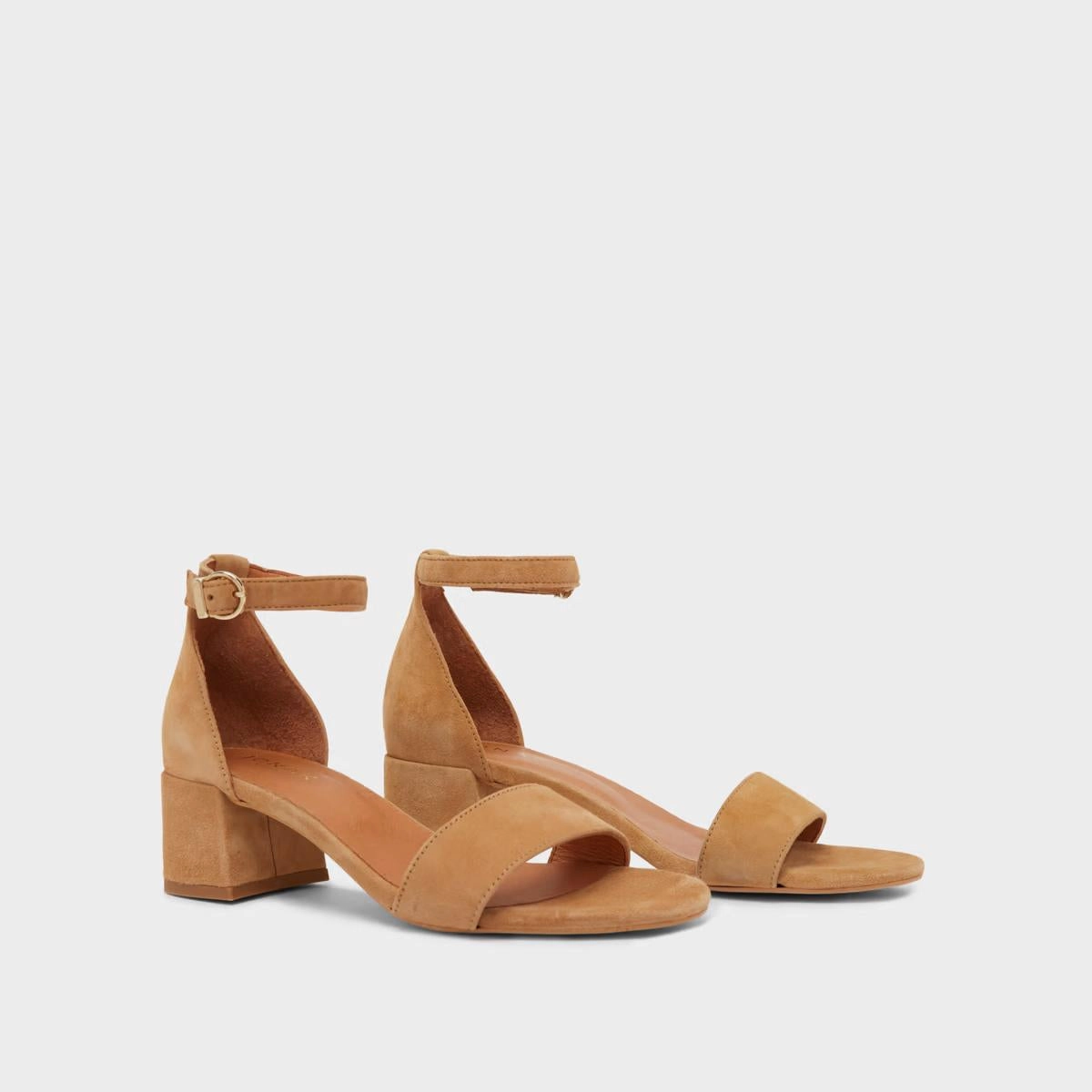 225- Verdi Velours Camel Stylish Footwear