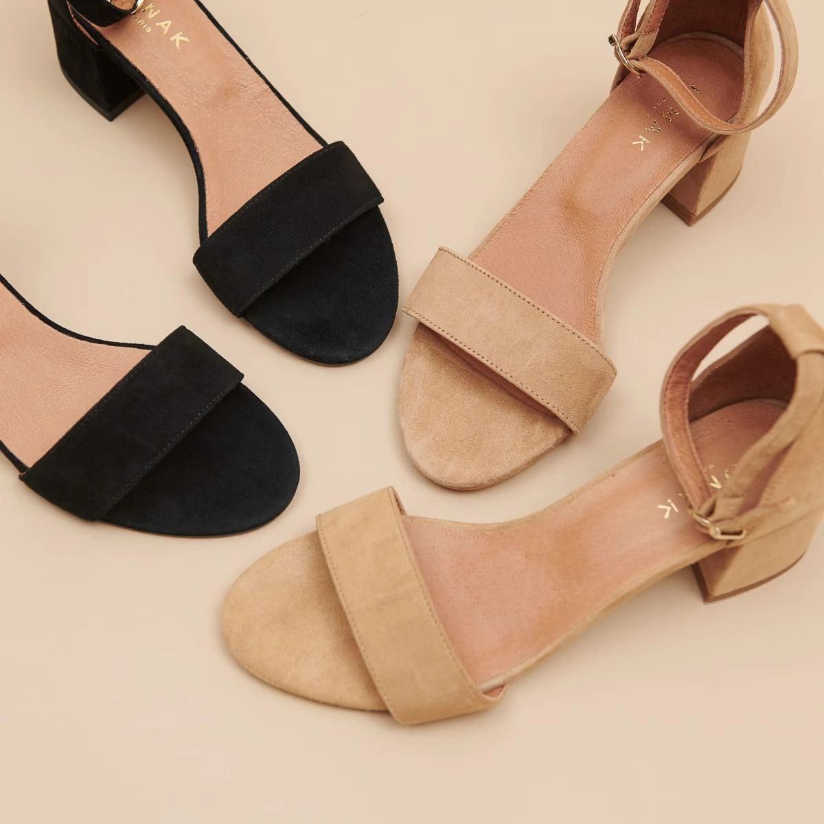 225- Verdi Velours Noir Stylish Footwear