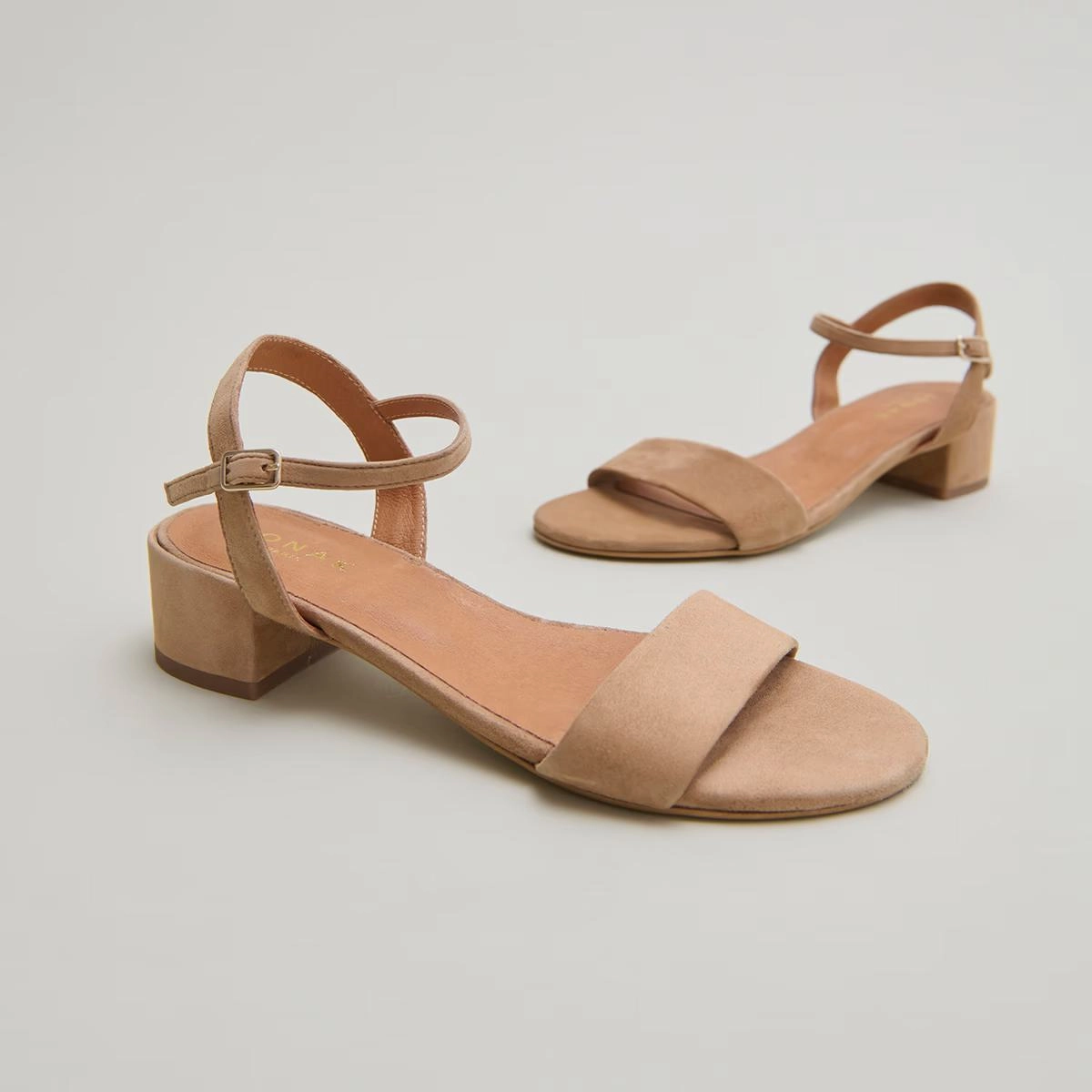225- Via Bis Velours Camel Stylish Footwear