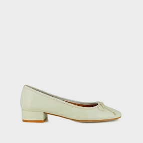 264- Dadou Cuir Ecru Jonak women's stylish shoes with modern design