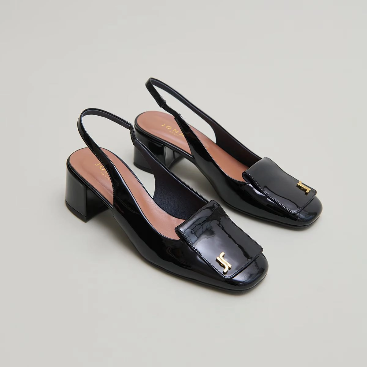264- Daiki Vernis Noir Jonak women's stylish shoes with modern design