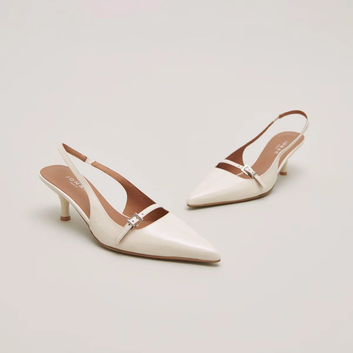 264- Damoiselle Vernis Ecru Stylish Footwear
