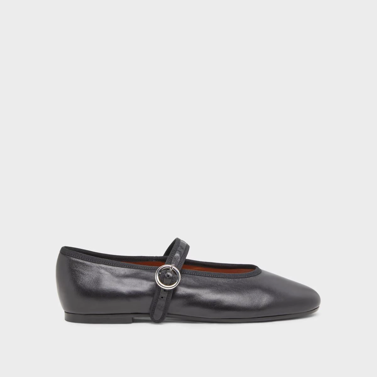 264- Deesse Cuir Noir Stylish Footwear
