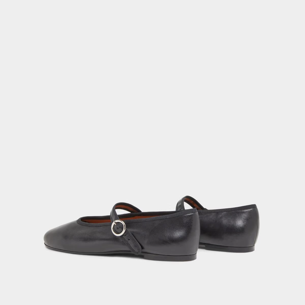 264- Deesse Cuir Noir Stylish Footwear