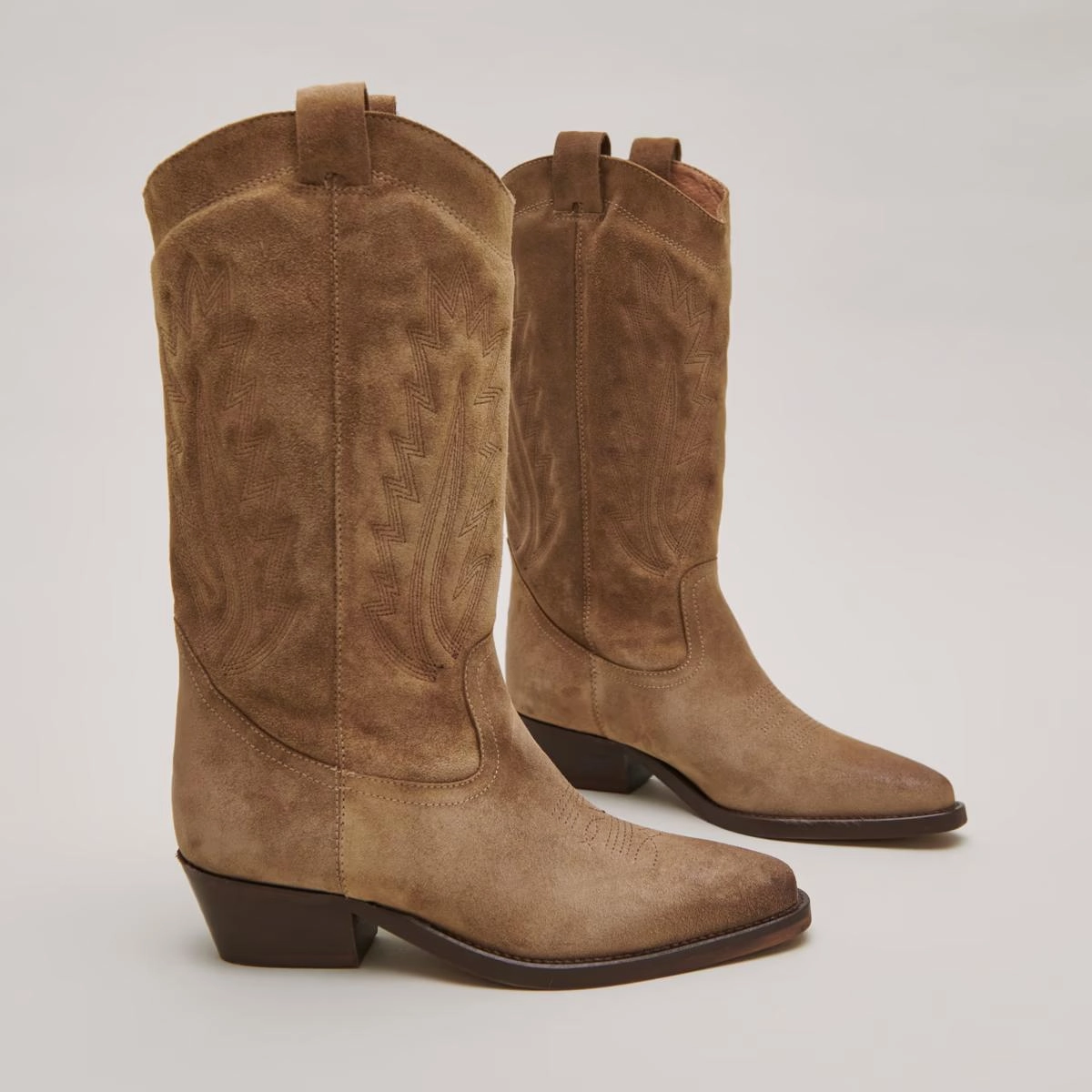 264- Delea Croute Taupe-Fonce Jonak women's stylish shoes with modern design