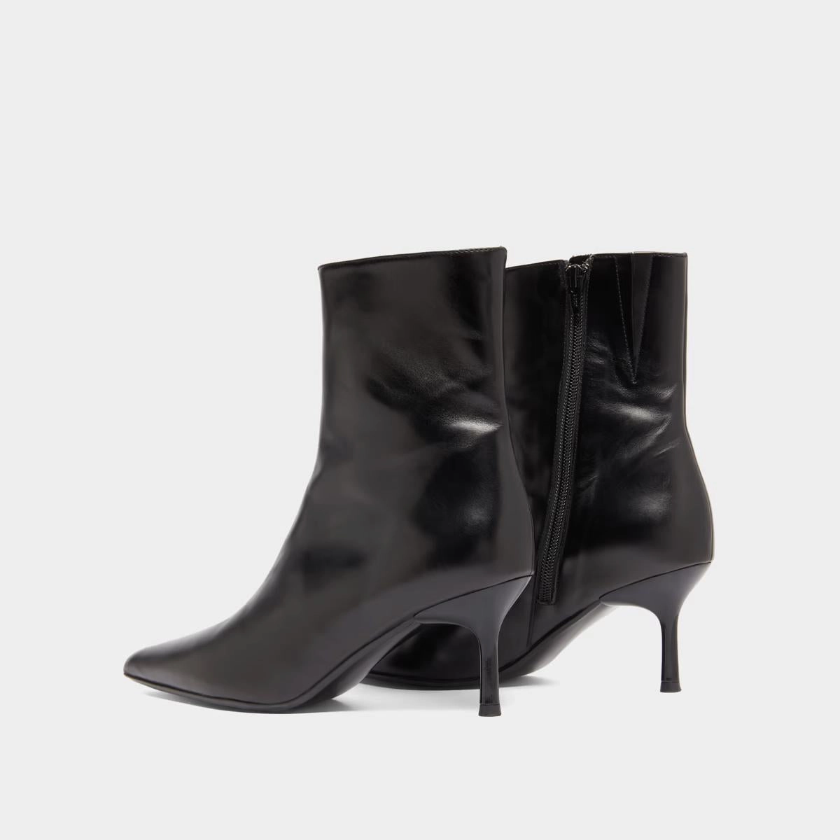 264- Diem Cuir Noir Stylish Footwear