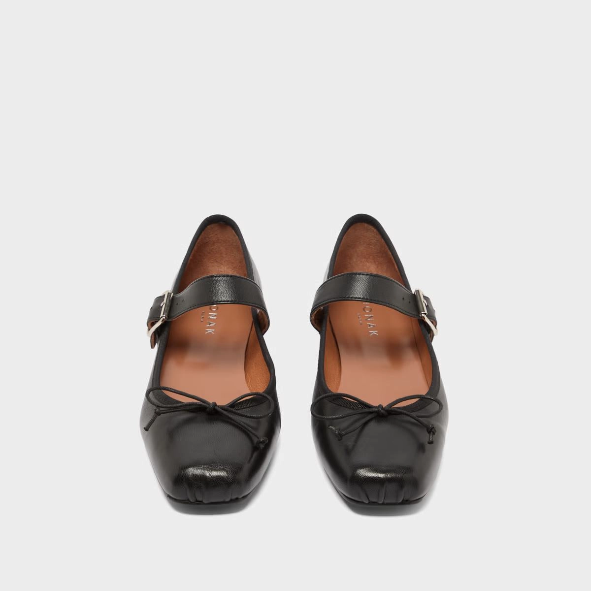 264- Dominante Cuir Noir Stylish Footwear