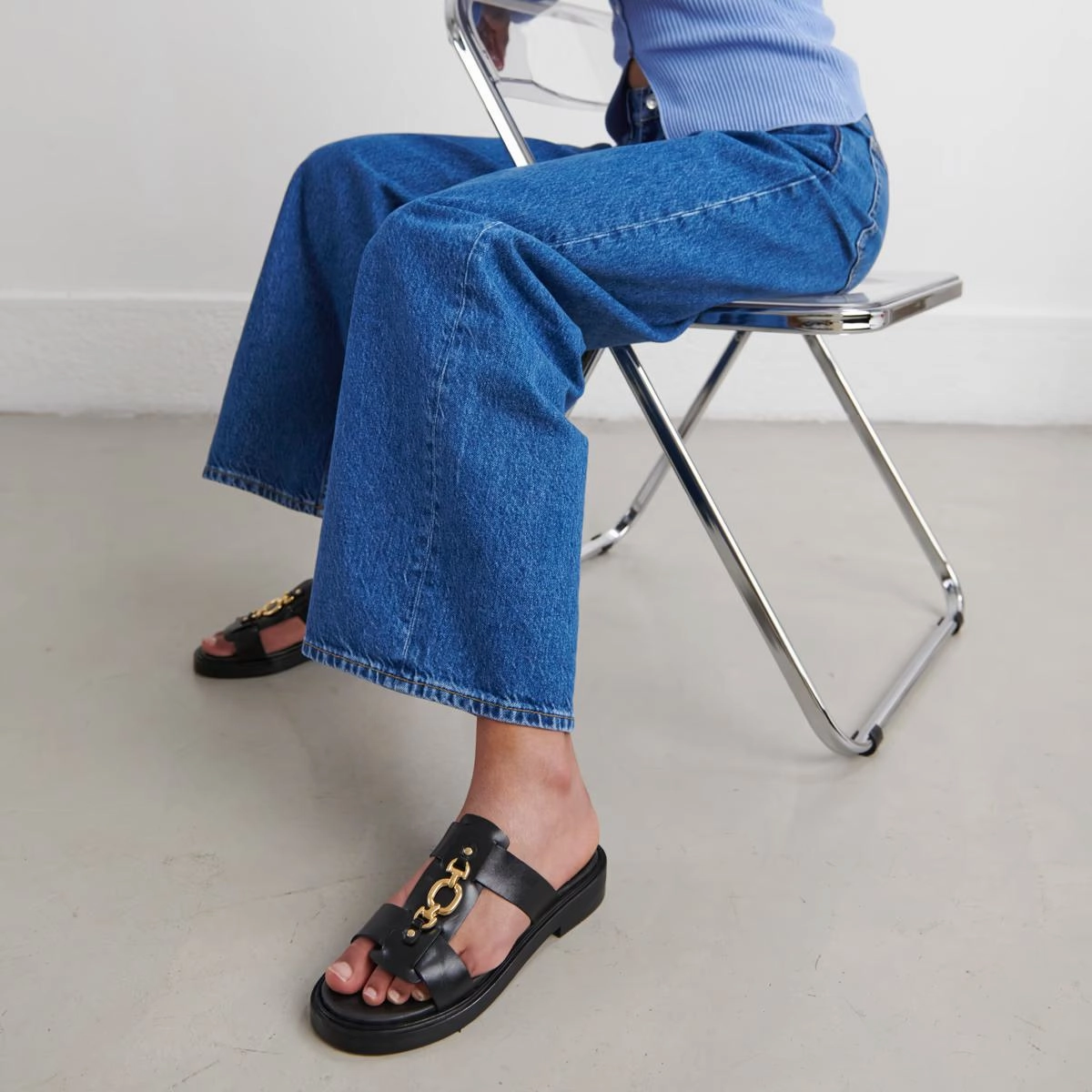 264- Dop Cuir Noir Stylish Footwear