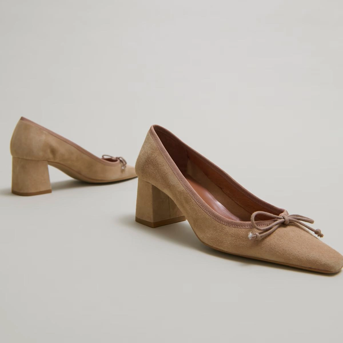 264- Dring Velours Camel Stylish Footwear