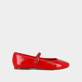 264-e Douceur Vernis Pliss Rouge Jonak women's stylish shoes with modern design