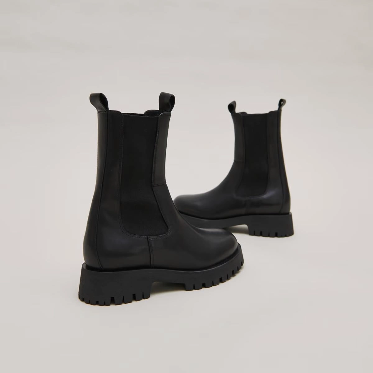 264- Ridle Cuir Noir Stylish Footwear