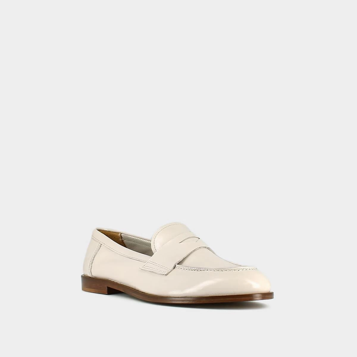 264- Thelma Vernis Plisse Ecru Stylish Footwear