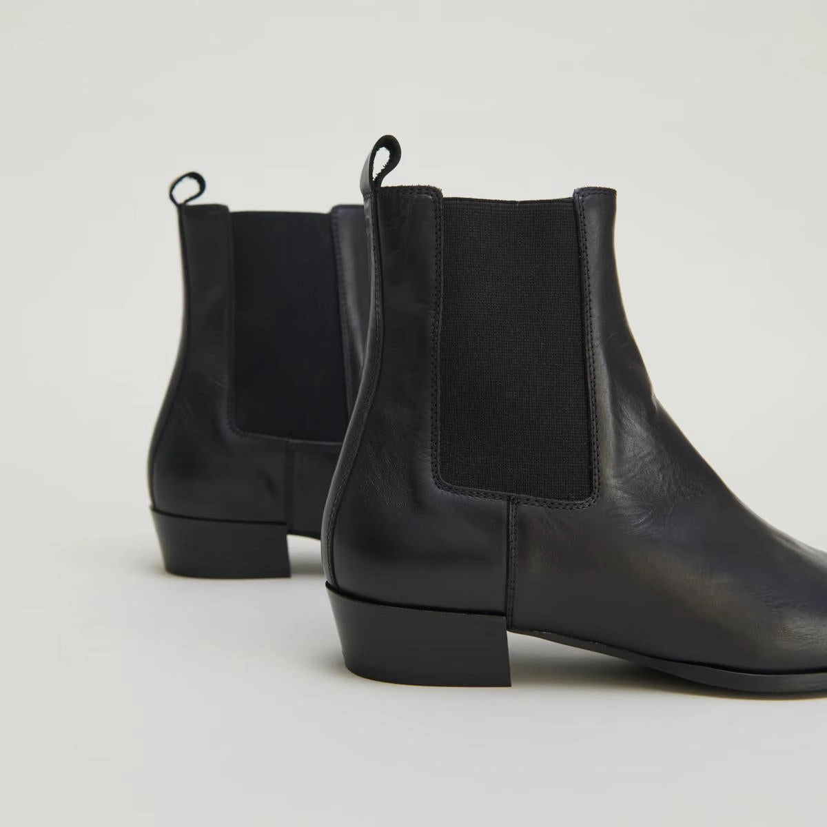 388- Papaye Cuir Noir Stylish Footwear