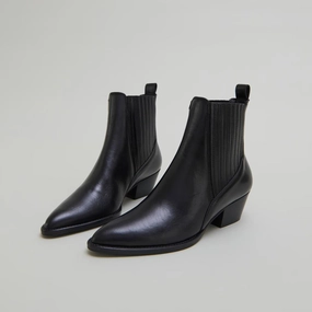 429- Bailey Cuir Noir Jonak women's stylish shoes with modern design