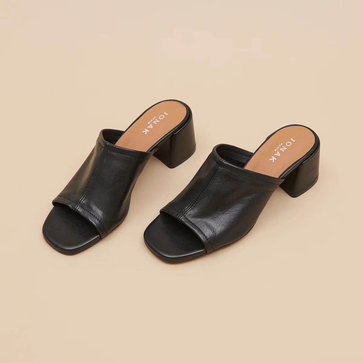 429- Butterfly Cuir Noir Jonak women's stylish shoes with modern design