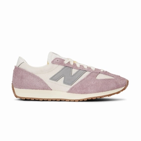 471 'Ice Wine Linen' New Balance retro-inspired sneakers