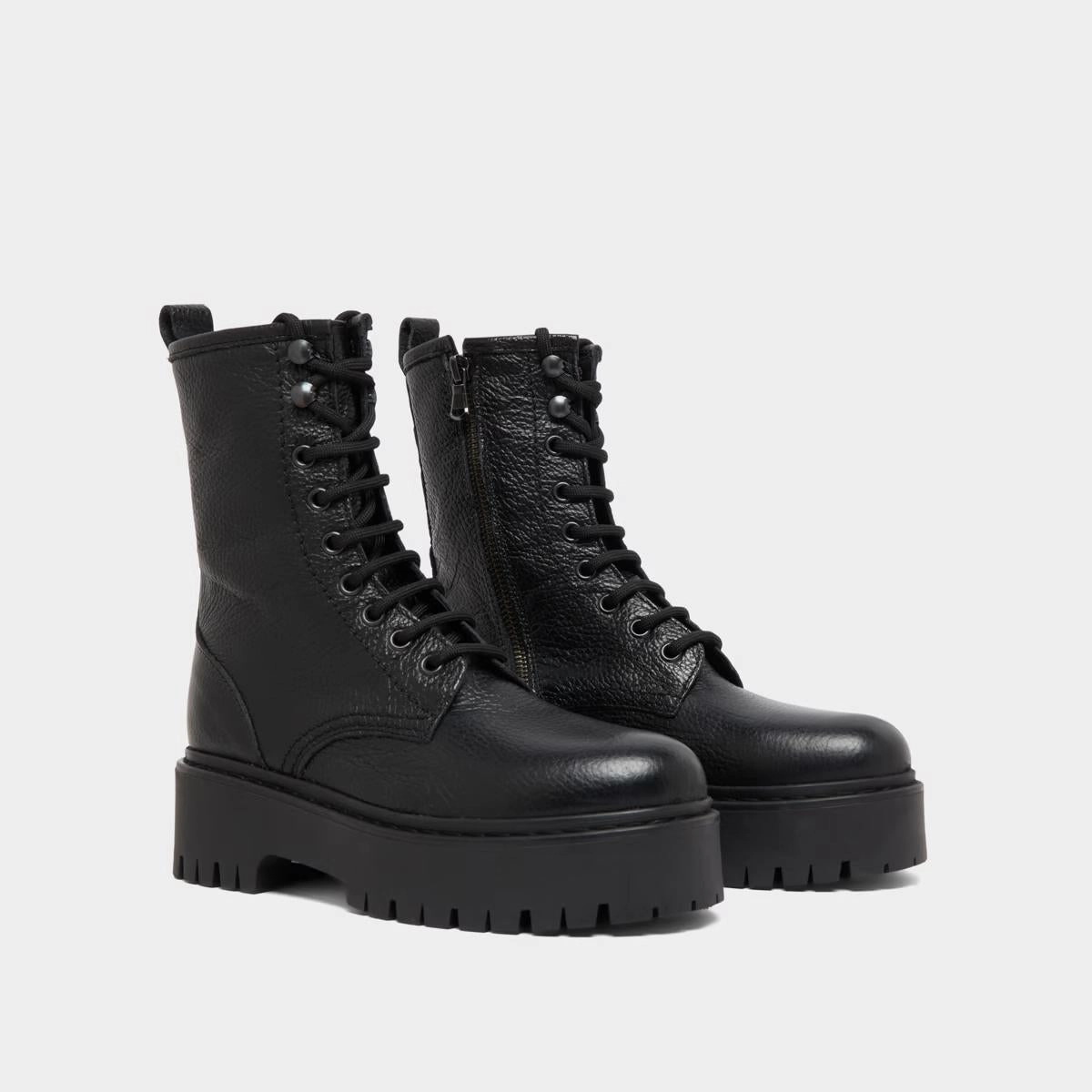 525- Robbo Cuir Graine Noir Stylish Footwear