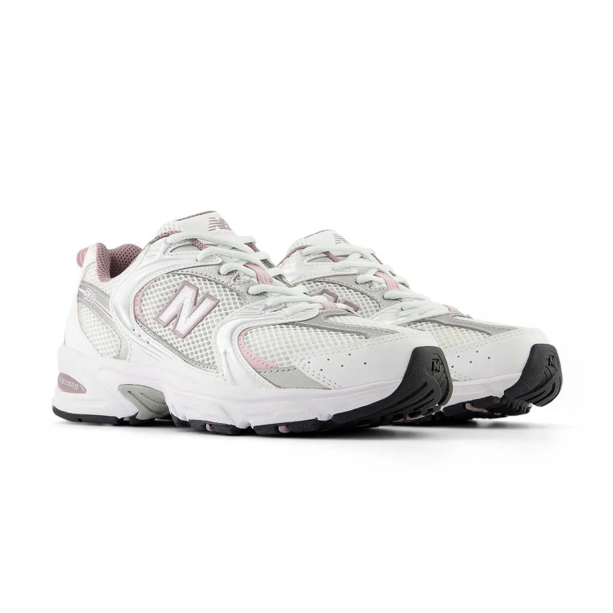 530 'White Silver Metallic Wine' New Balance sneaker close-ups