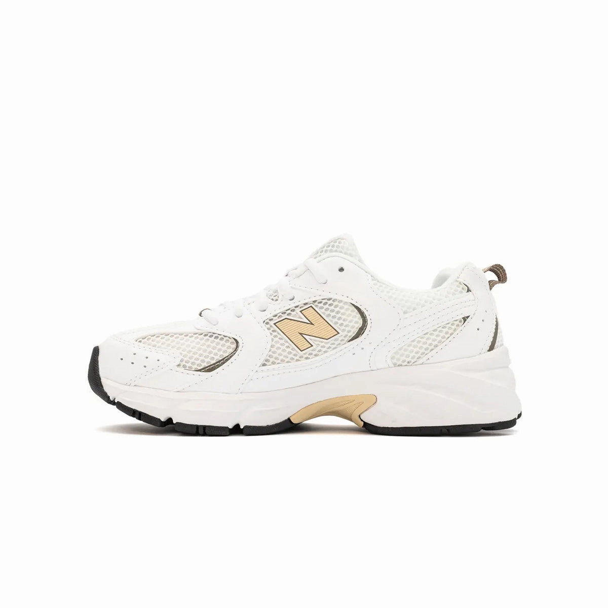 530 'White' New Balance sneaker close-ups