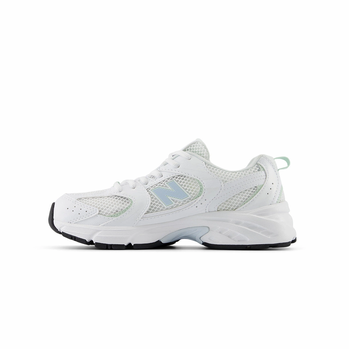 530 'White Ice Blue' New Balance sneaker close-ups