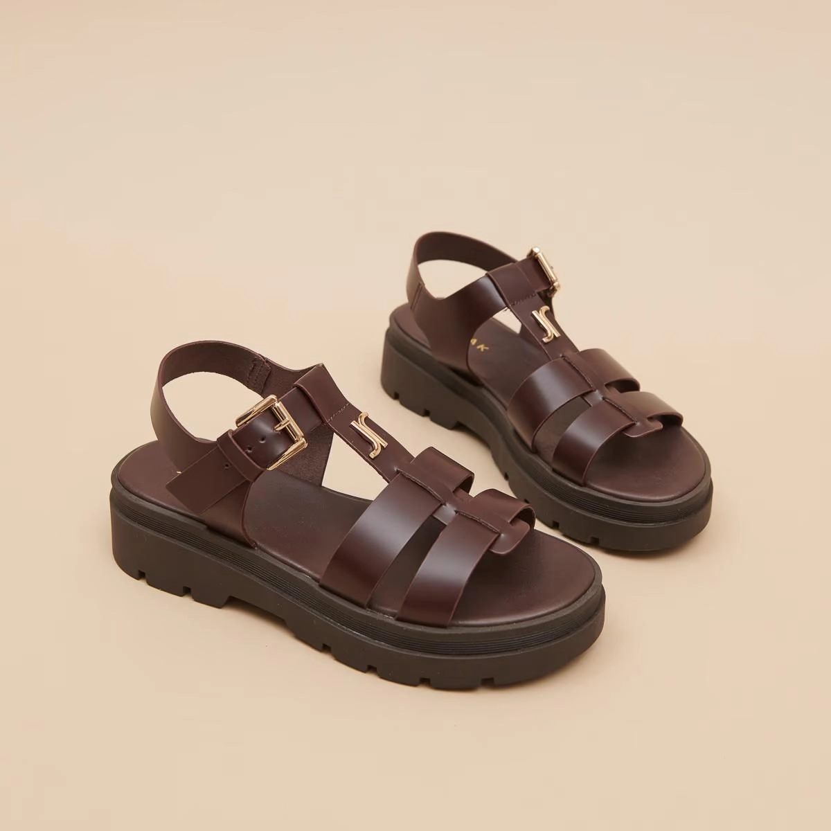 585- Londres Cuir Marron Jonak women's stylish shoes with modern design