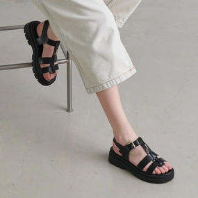 585- Londres Cuir Noir Jonak women's stylish shoes with modern design