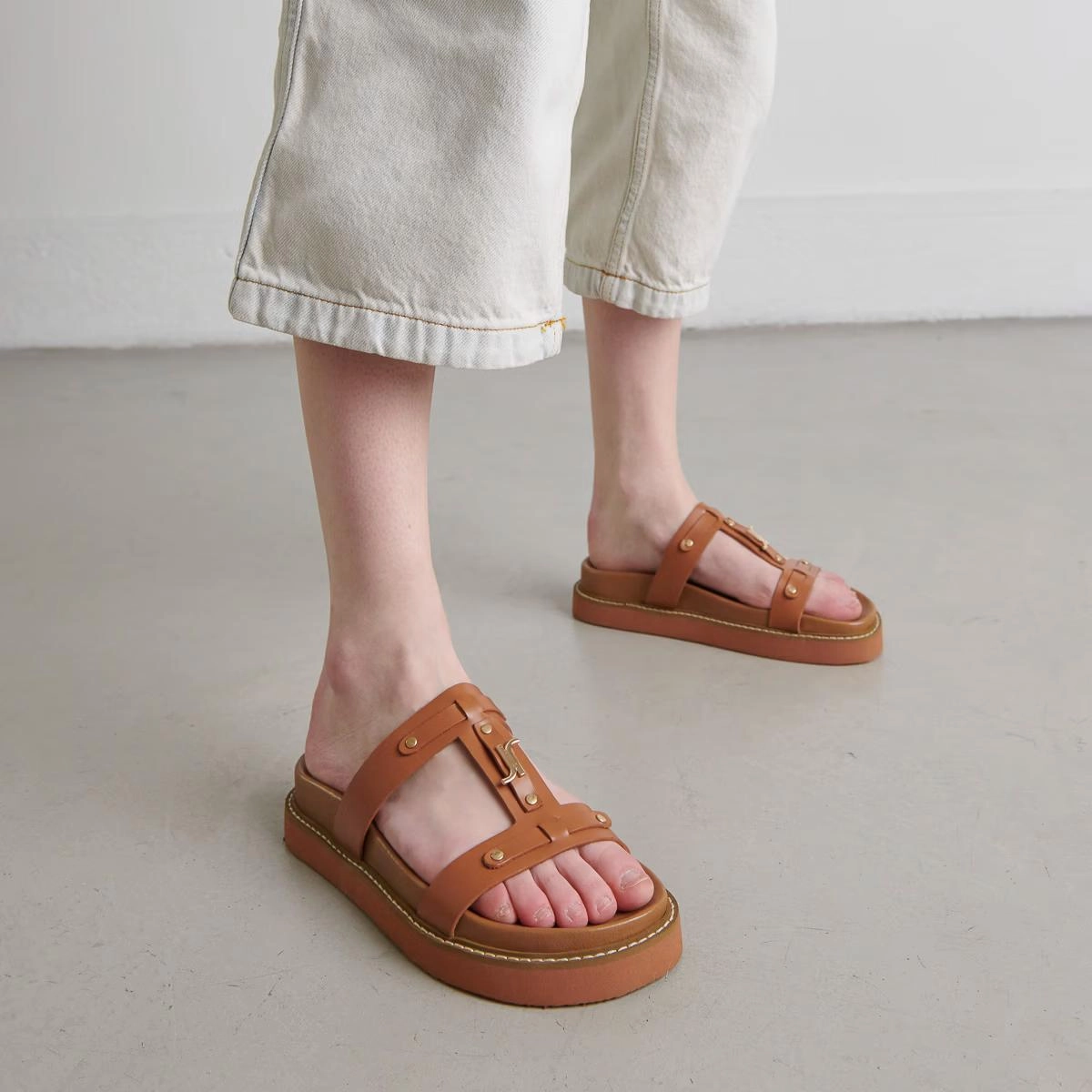 585- Luana Cuir Glace Cognac Stylish Footwear