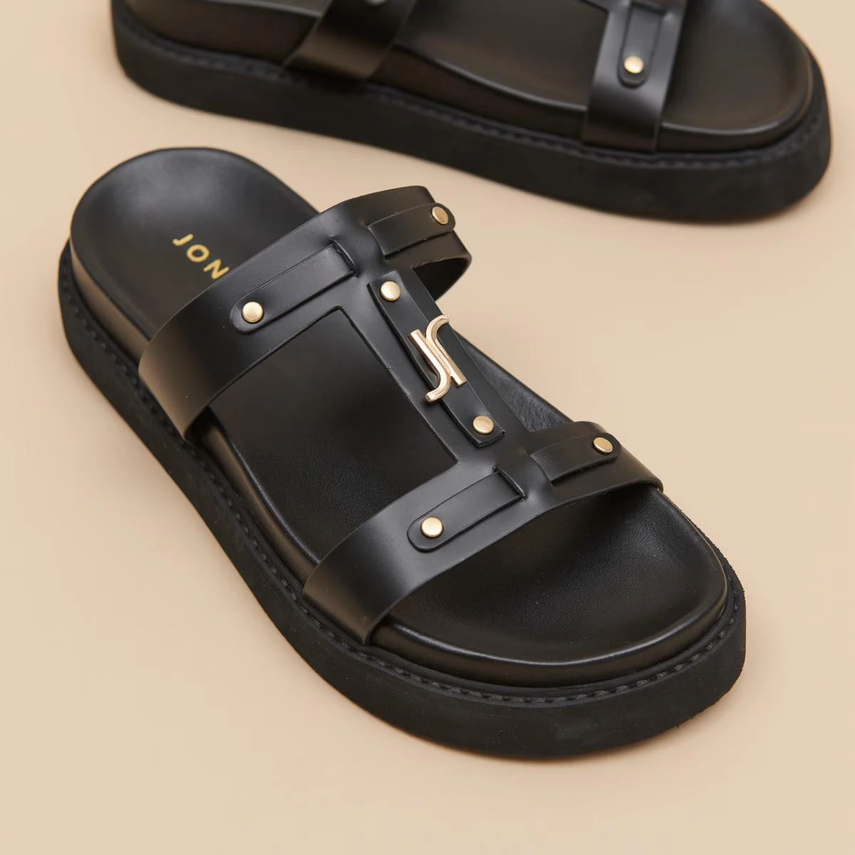 585- Luana Cuir Glace Noir Stylish Footwear