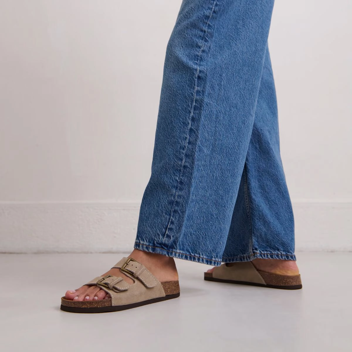 603- Matisse Croute Taupe Stylish Footwear