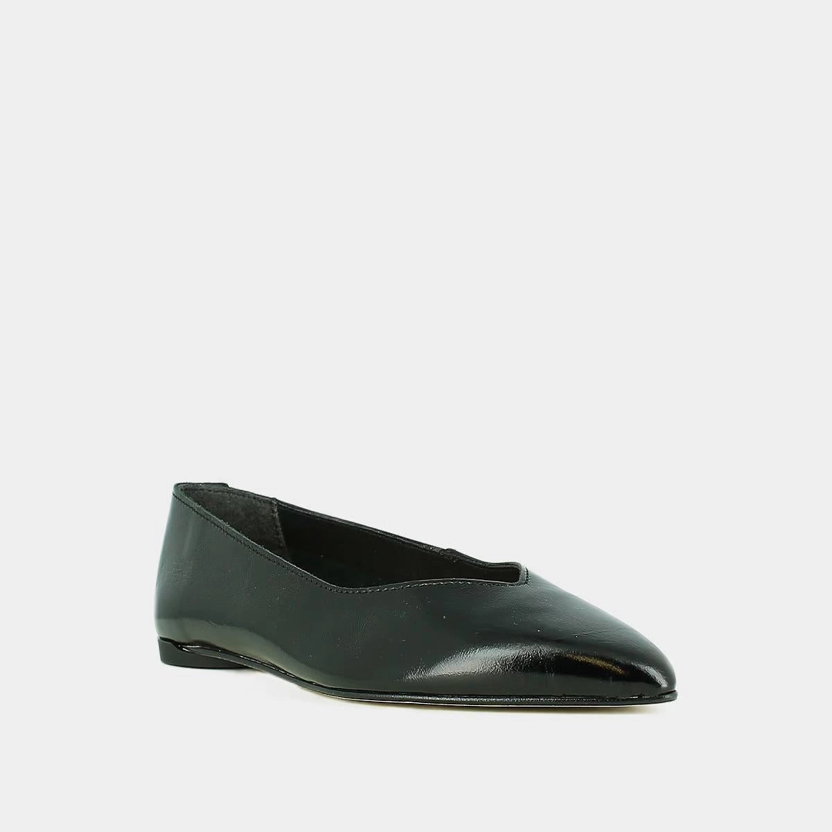 655- Noemie Vernis Plisse Noir Stylish Footwear