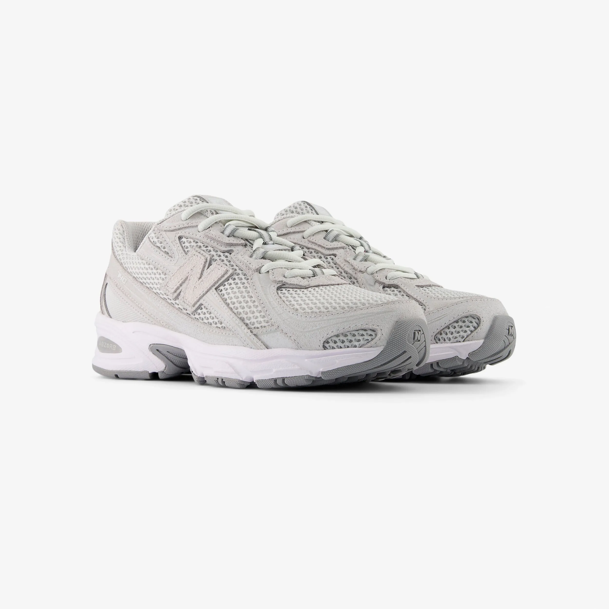 740 Nike Max 1 sneakers