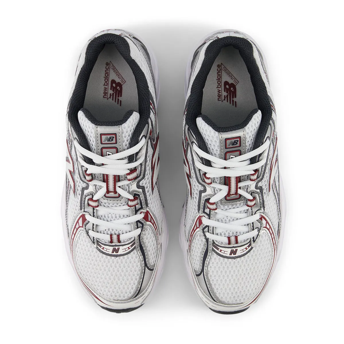740 'Summer Core' New Balance sneaker close-ups