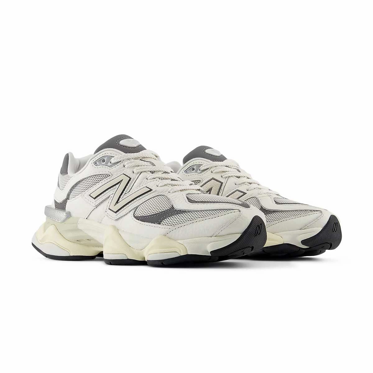 9060 'Sea Salt Castle Rock' New Balance sneaker close-ups