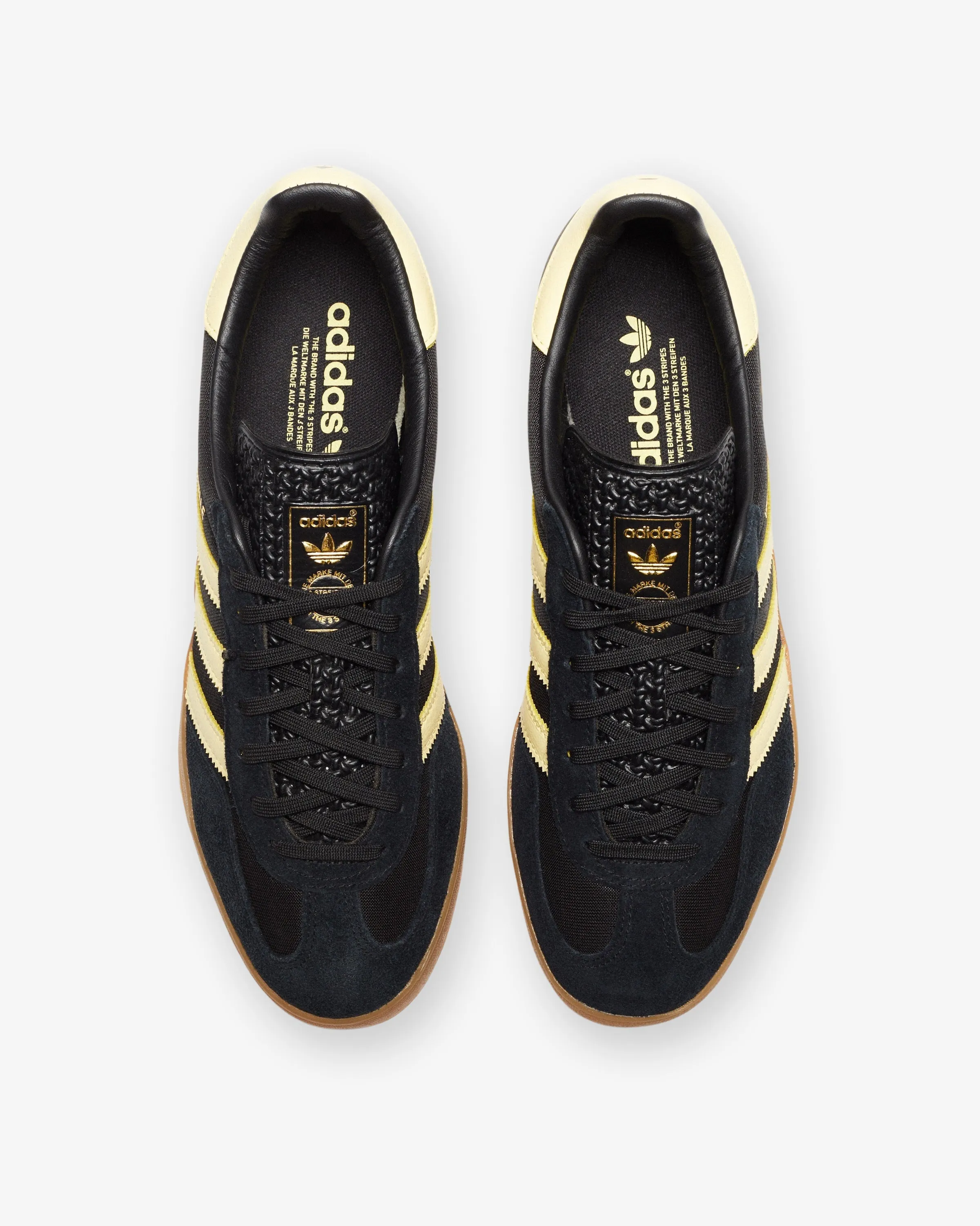 ADIDAS GAZELLE INDOOR - CBLACK/ ALMYEL/ GUM2 Classic sport-style footwear